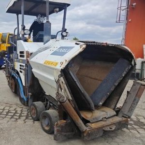 foto 10t finišer 4.2m asfalt Vögele Super 1303-2 silnice pokládka
