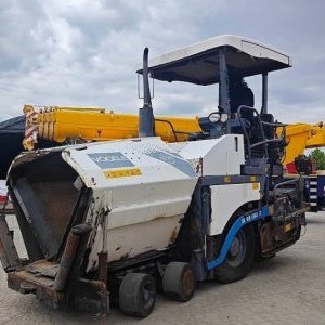 foto 10t finišer 4.2m asfalt Vögele Super 1303-2 silnice pokládka
